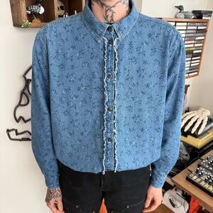 Vintage 90s Denim Floral AOP Ruffle Button Down Long Sleeve Shirt ~ Size Large